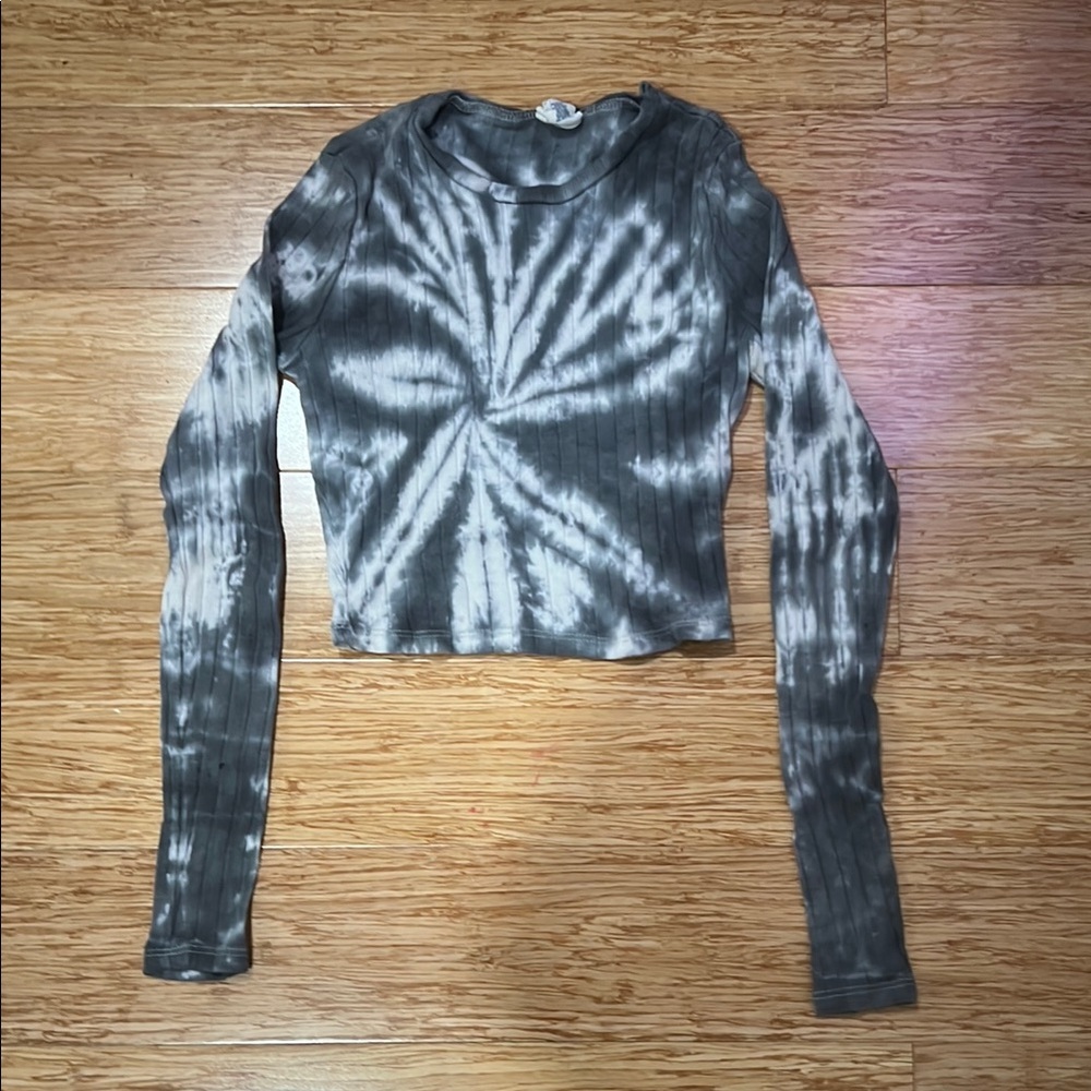 Long Sleeve Crop Top